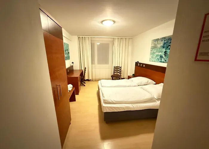 Hotel Koelner *