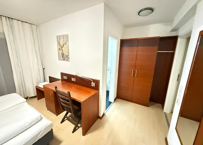 Hotel Koelner *