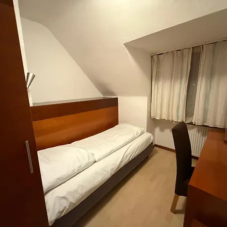 Szálloda Koelner Köln